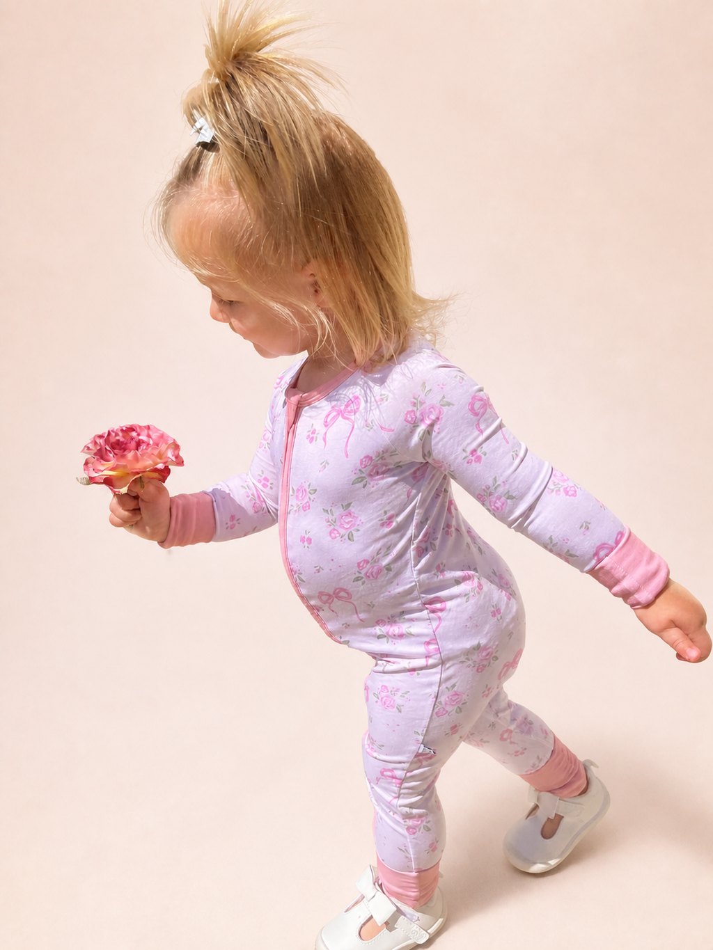 Rosy Ribbon Zippy