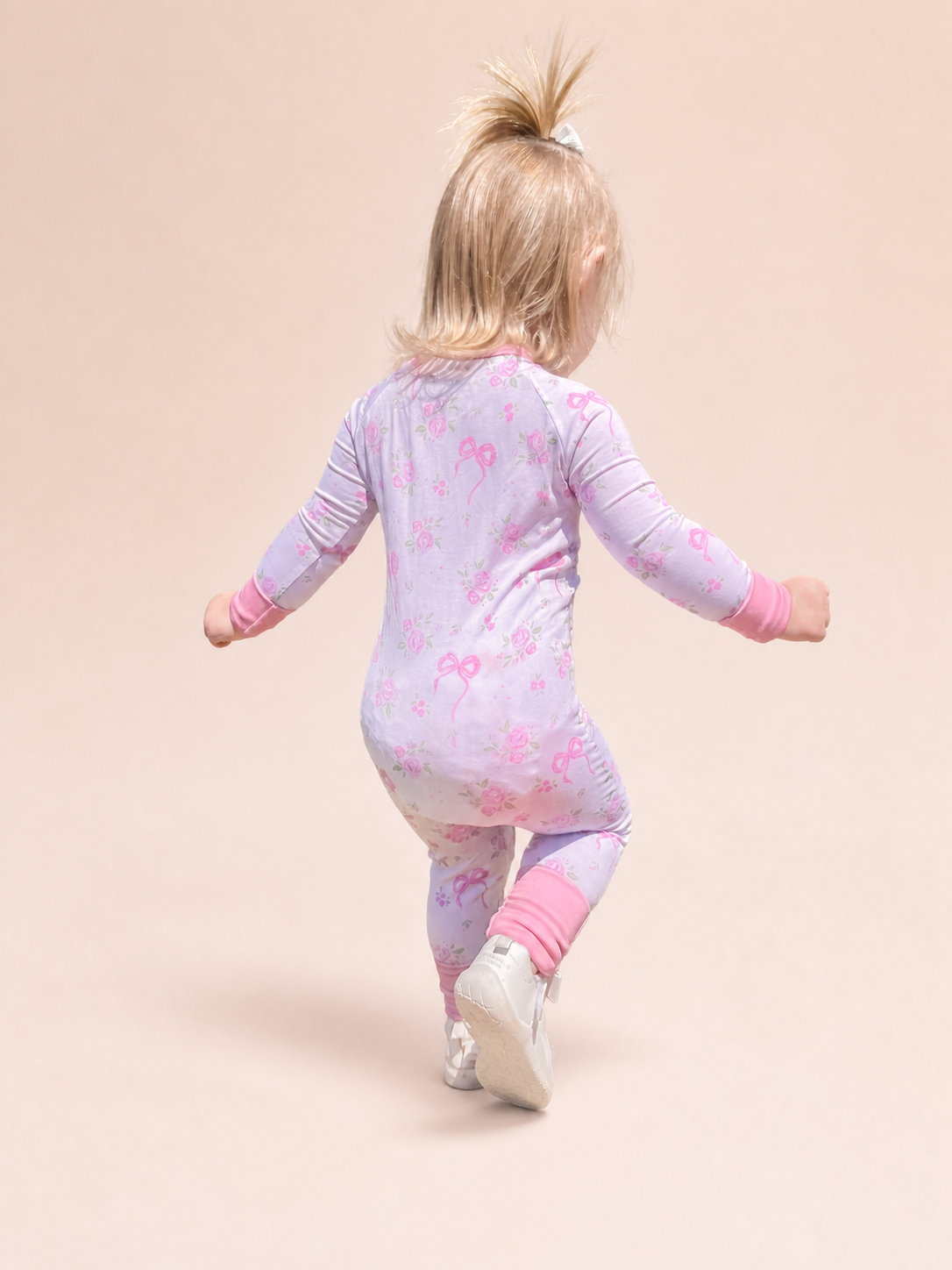 Rosy Ribbon Zippy